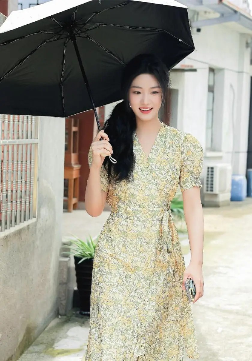 跨越次元共鸣:吕良伟与哪吒,在“我命由我”的道路上殊途同归