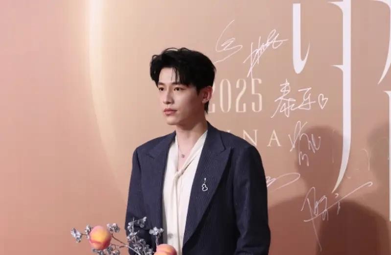 金善旴因不当言行向粉丝致歉,THEBOYZ 私生活争议持续发酵